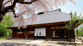 旧山中家住宅主屋（民俗資料館夜明け前）